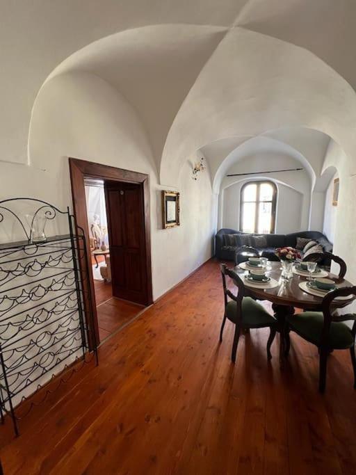 City Center Apartment Банська Бистриця Екстер'єр фото